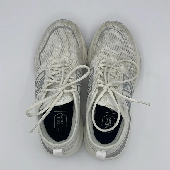 New Balance Fresh Foam SPT V4 Running Shoe, white - Picture 7 of 8